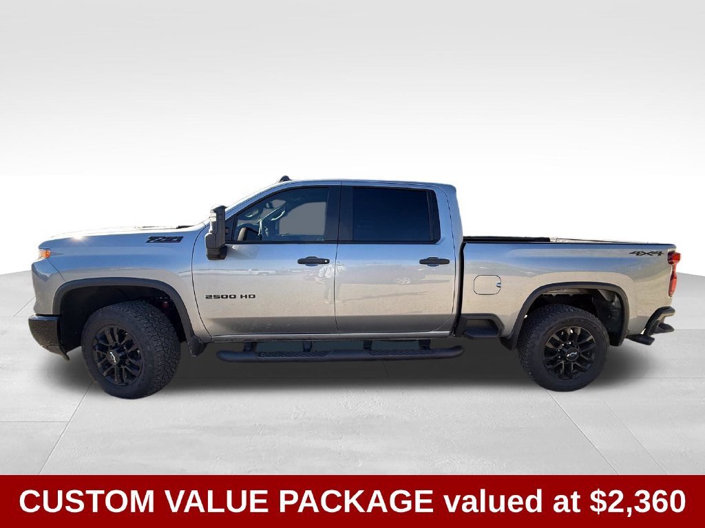 Used 2025 Chevrolet Silverado 2500 Custom w/ Custom Value Package AWD/4WD image 3