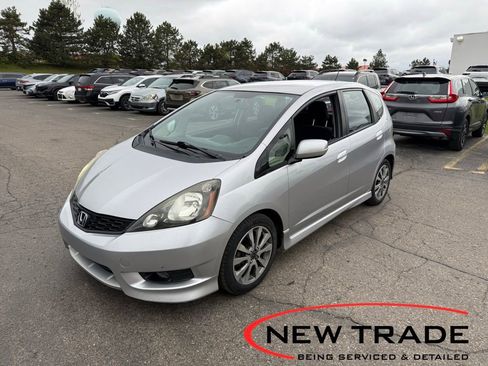 Used 2013 Honda Fit Sport image 1