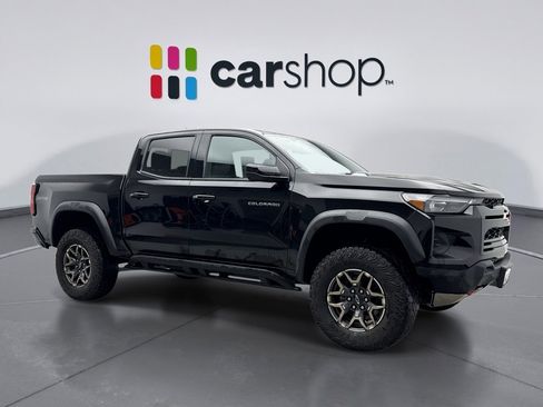 Used 2024 Chevrolet Colorado ZR2 w/ ZR2 Convenience Package III image 7