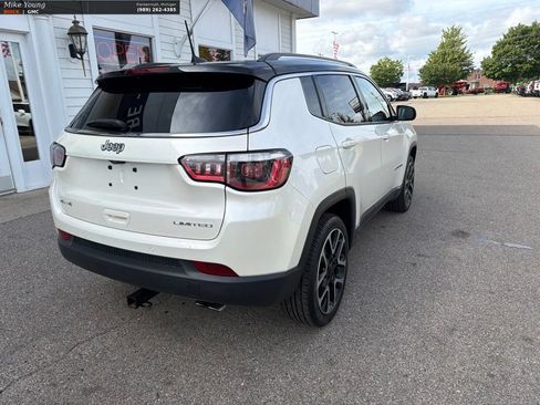 Used 2019 Jeep Compass Limited w/ Safety & Security Group AWD/4WD image 5