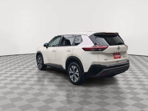 Used 2023 Nissan Rogue SV AWD/4WD image 32