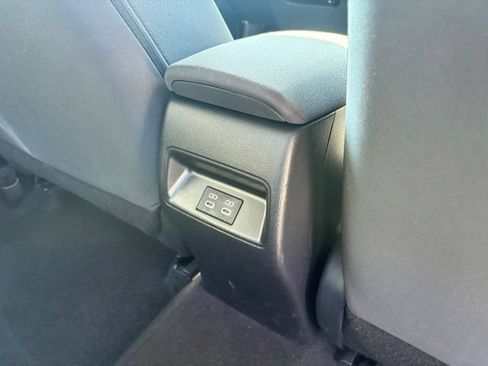 Used 2024 Toyota Corolla LE FWD image 28