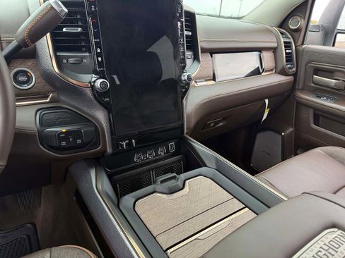 New 2025 RAM 3500 Longhorn image 24