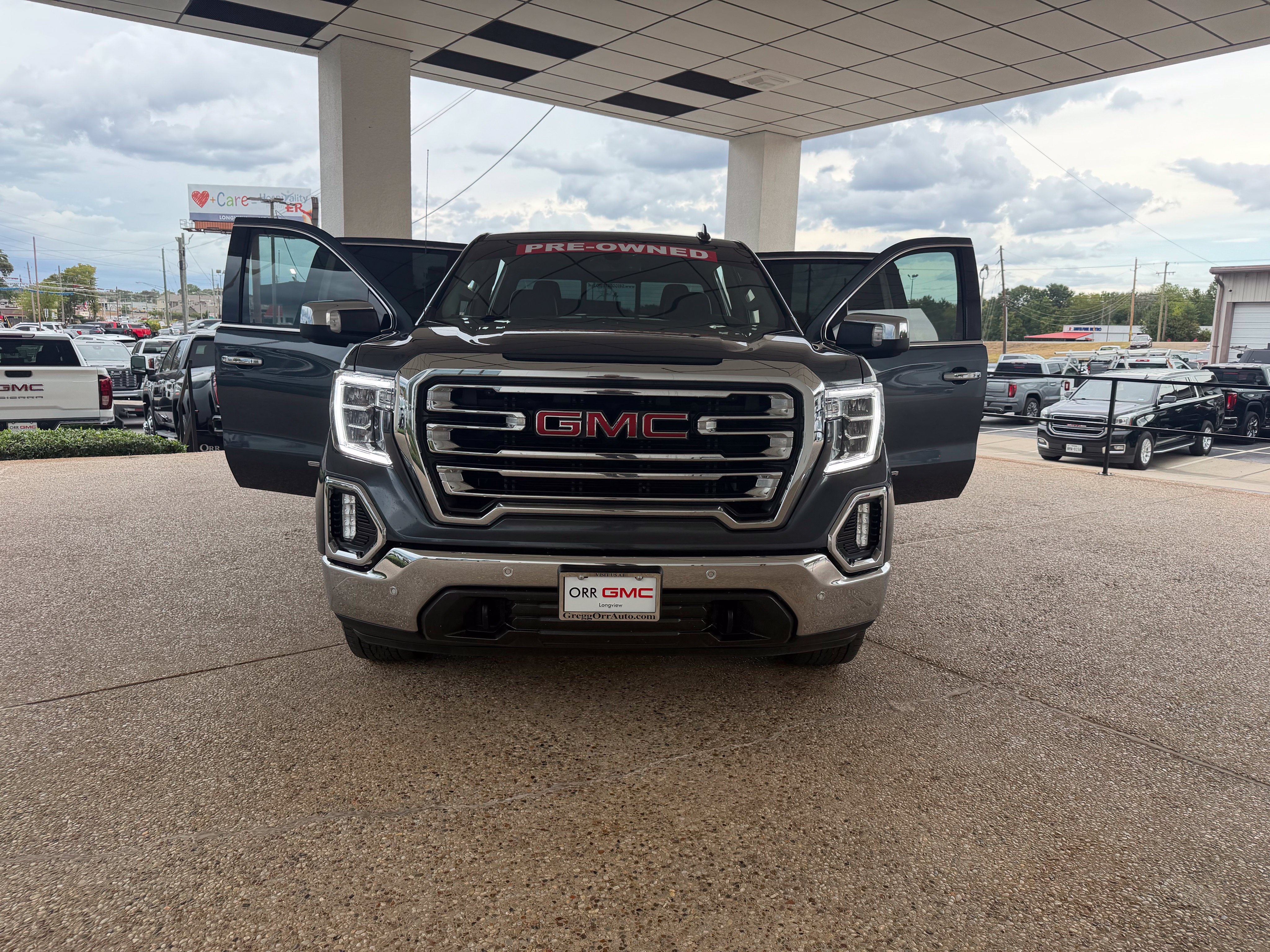 Used 2021 GMC Sierra 1500 SLT AWD/4WD image 12