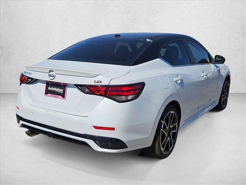New 2025 Nissan Sentra SR image 2
