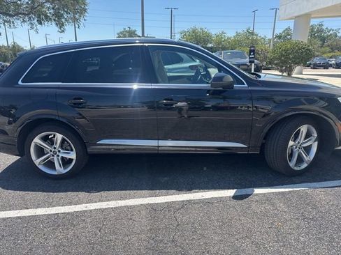 Used 2019 Audi Q7 3.0T Prestige AWD/4WD image 7