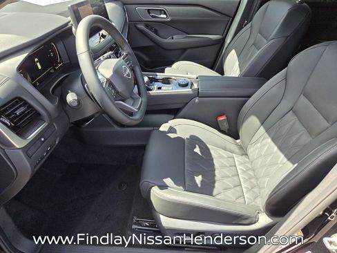 New 2026 Nissan Rogue Platinum AWD/4WD image 7