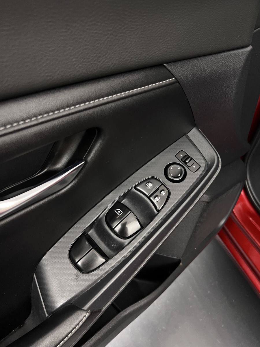 Used 2020 Nissan Sentra SV FWD image 14