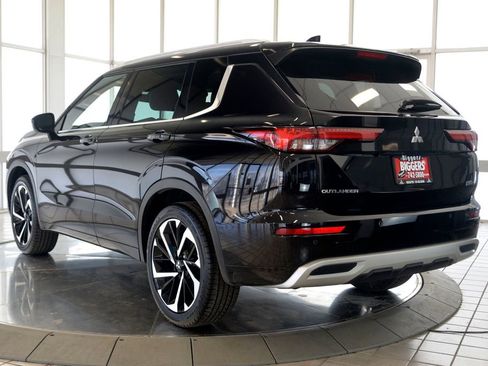 Used 2022 Mitsubishi Outlander SEL image 6