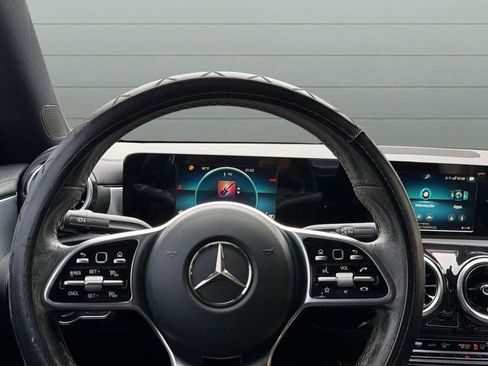 Used 2020 Mercedes-Benz CLA 250 image 14