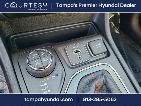 Used 2021 Jeep Cherokee Trailhawk w/ Comfort/Convenience Group image 33