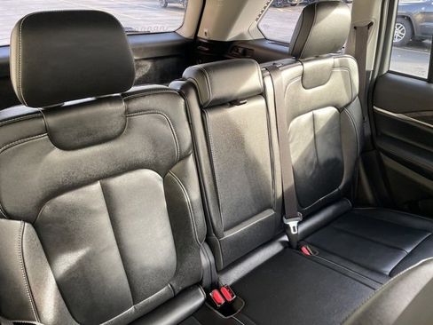 Certified 2023 Jeep Grand Cherokee Limited w/ Trailer Tow Prep Group (B) image 13