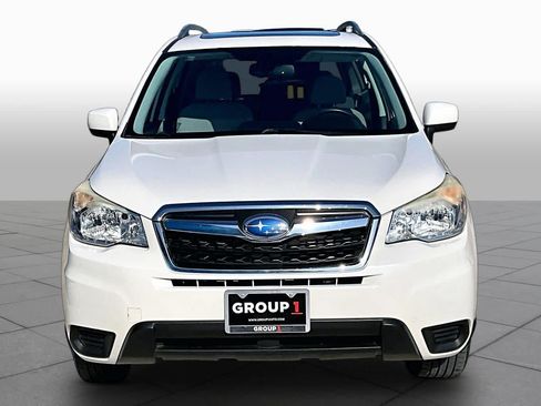 Used 2016 Subaru Forester 2.5i Premium AWD/4WD image 4