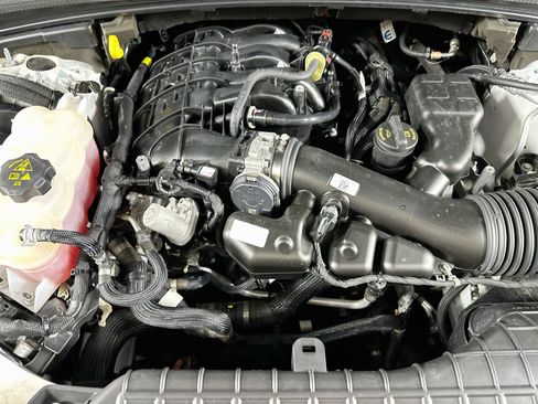 Used 2023 Jeep Grand Cherokee L Laredo AWD/4WD image 34