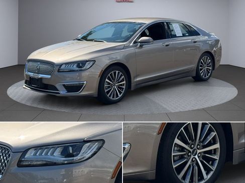 Used 2020 Lincoln MKZ AWD w/ Convenience Package image 11