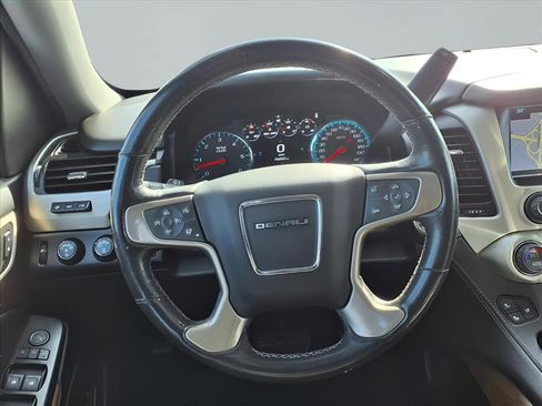 Used 2020 GMC Yukon XL Denali w/ Open Road Package image 14