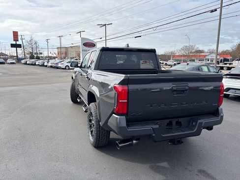New 2026 Toyota Tacoma SR5 image 3