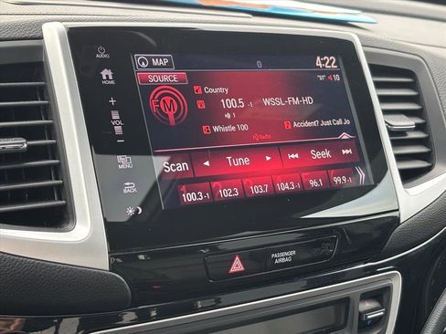 Used 2020 Honda Ridgeline Black Edition image 3