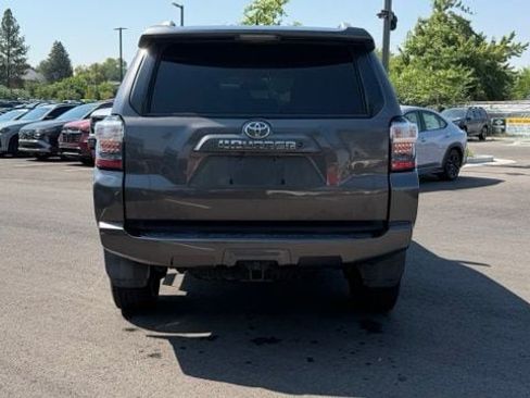 Used 2018 Toyota 4Runner SR5 Premium AWD/4WD image 5