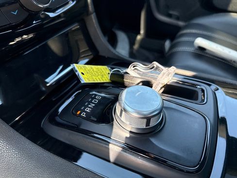 Used 2023 Chrysler 300 S RWD image 22