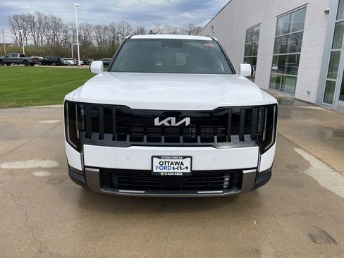 New 2027 Kia Telluride S image 3