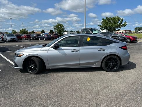 Used 2024 Honda Civic Sport image 6