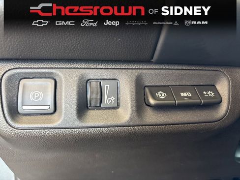 Used 2021 GMC Acadia Denali w/ Denali Ultimate Package AWD/4WD image 14