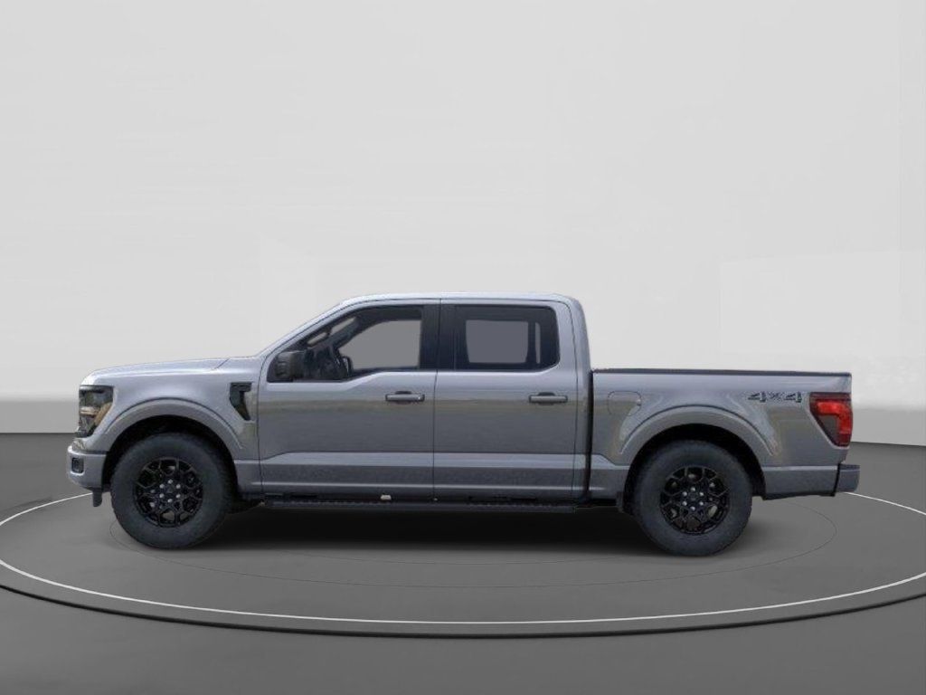 New 2026 Ford F150 XLT w/ XLT Black Appearance Package AWD/4WD image 3