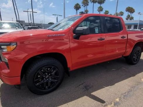 Certified 2022 Chevrolet Silverado 1500 Custom RWD image 4