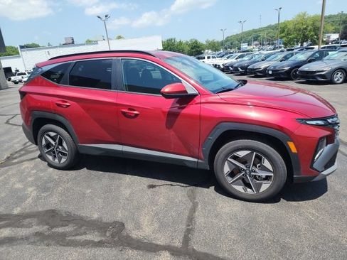 Certified 2026 Hyundai Tucson SEL AWD/4WD image 3