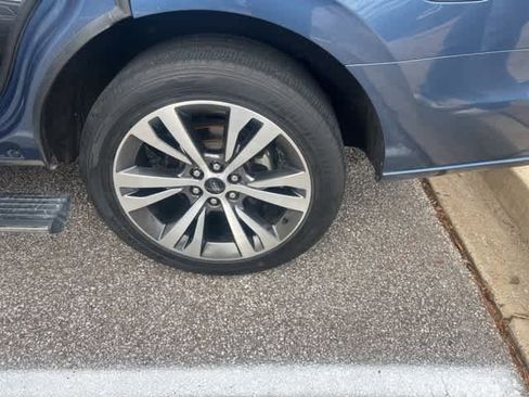 Used 2020 Ford Expedition Platinum image 8