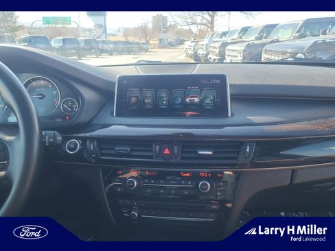 Used 2017 BMW X5 xDrive40e image 12