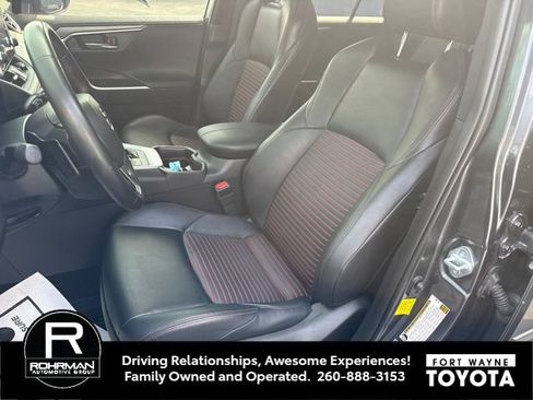 Used 2021 Toyota RAV4 XSE w/ Weather Package AWD/4WD image 7