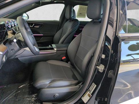 Used 2025 Mercedes-Benz C 300 Sedan image 17