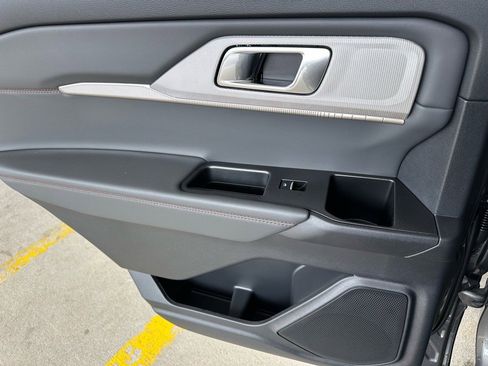 New 2026 Ford Explorer Active image 33