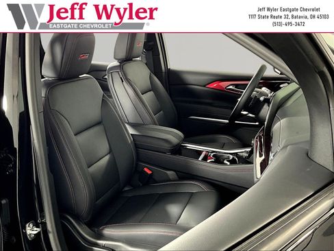 New 2026 Chevrolet Traverse Z71 w/ Enhanced Driving Package AWD/4WD image 18