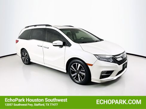 Used 2018 Honda Odyssey Elite image 1