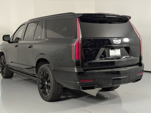 Certified 2025 Cadillac Escalade ESV Sport Platinum w/ LPO, ONYX Package image 4
