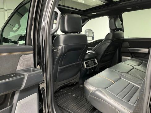 Used 2024 Ford F350 Platinum w/ Tremor Off-Road Package AWD/4WD image 45