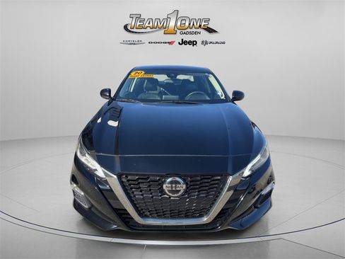Used 2020 Nissan Altima 2.5 SR image 2