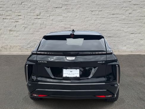 New 2025 Cadillac Lyriq Luxury image 6