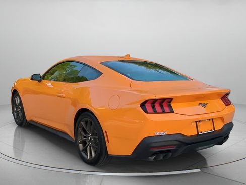 Certified 2026 Ford Mustang Coupe RWD image 21