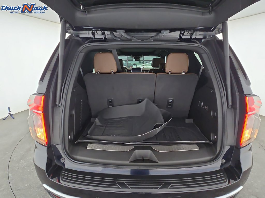 Used 2024 Chevrolet Tahoe High Country AWD/4WD image 32