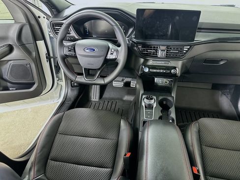 Used 2023 Ford Escape ST-Line w/ Tech Pack #1 FWD image 16