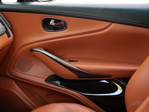 Used 2023 Aston Martin DBX 707 image 20