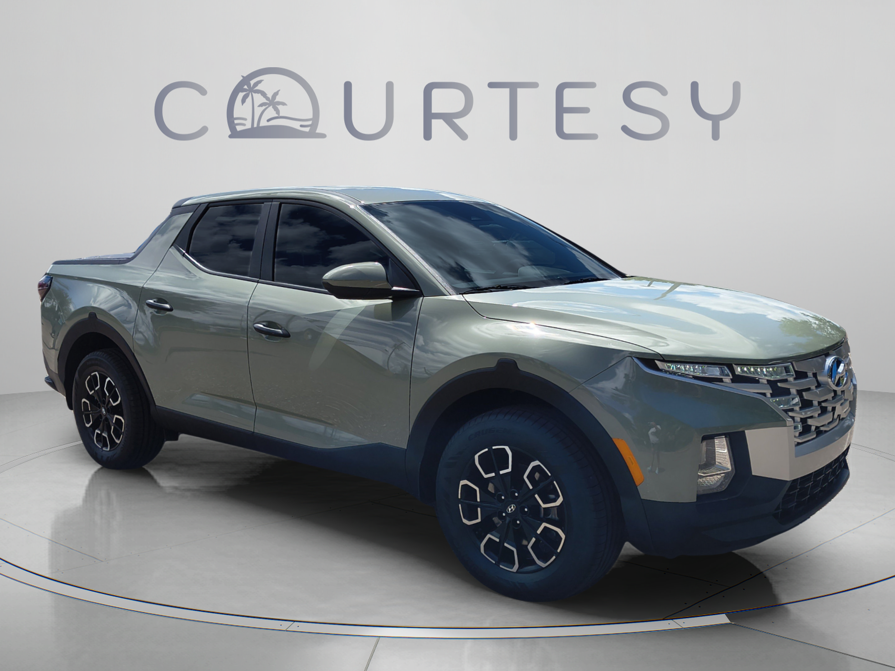 Certified 2023 Hyundai Santa Cruz SE FWD image 7