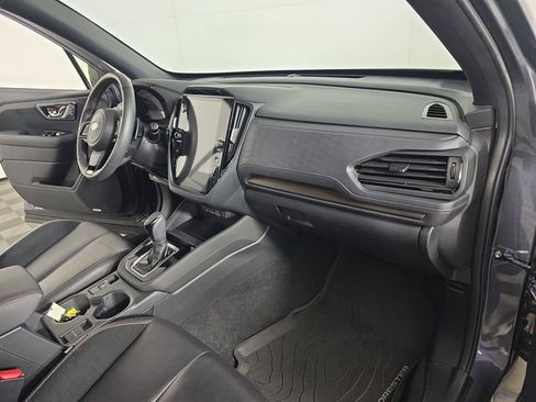 Certified 2025 Subaru Forester Touring AWD/4WD image 19