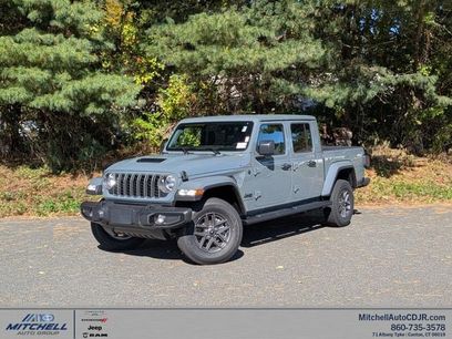 New 2025 Jeep Gladiator Sport