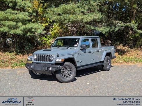 New 2025 Jeep Gladiator Sport image 1