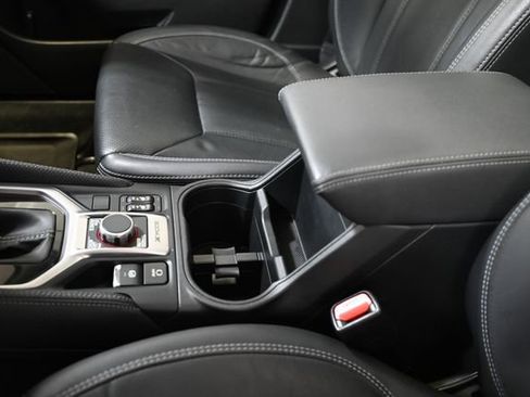 Used 2023 Subaru Forester Touring w/ Popular Package #3 image 26